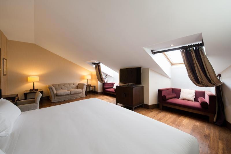 Nh Collection Palacio De Burgos Ruang foto